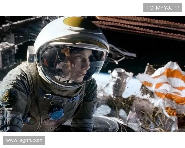 不是科幻片?《地心引力》背后隐藏的2个真实故事,看完脊背发凉!